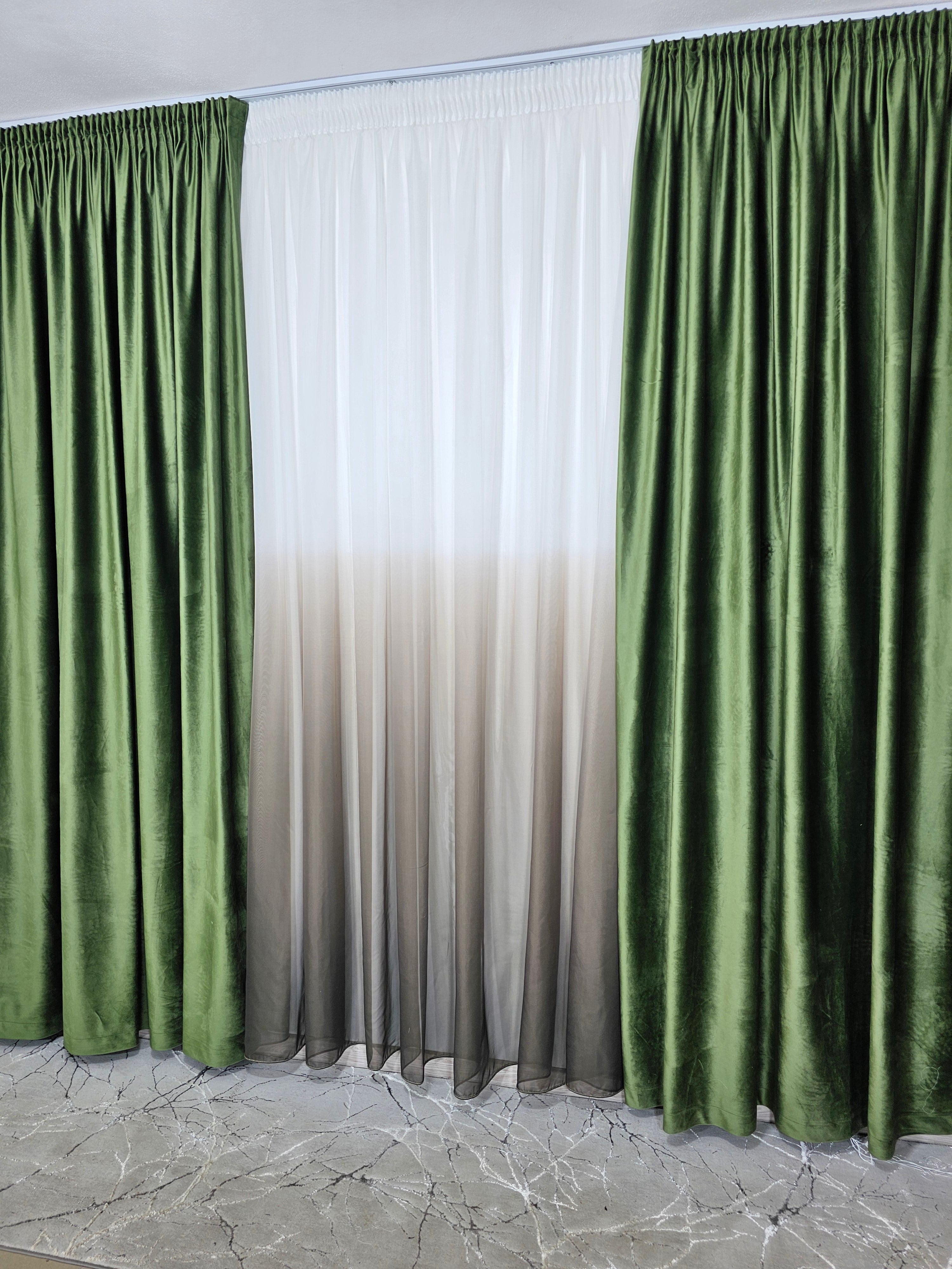 Set Alexandru: perdea din voal degrade kaki si draperie catifea verde olive