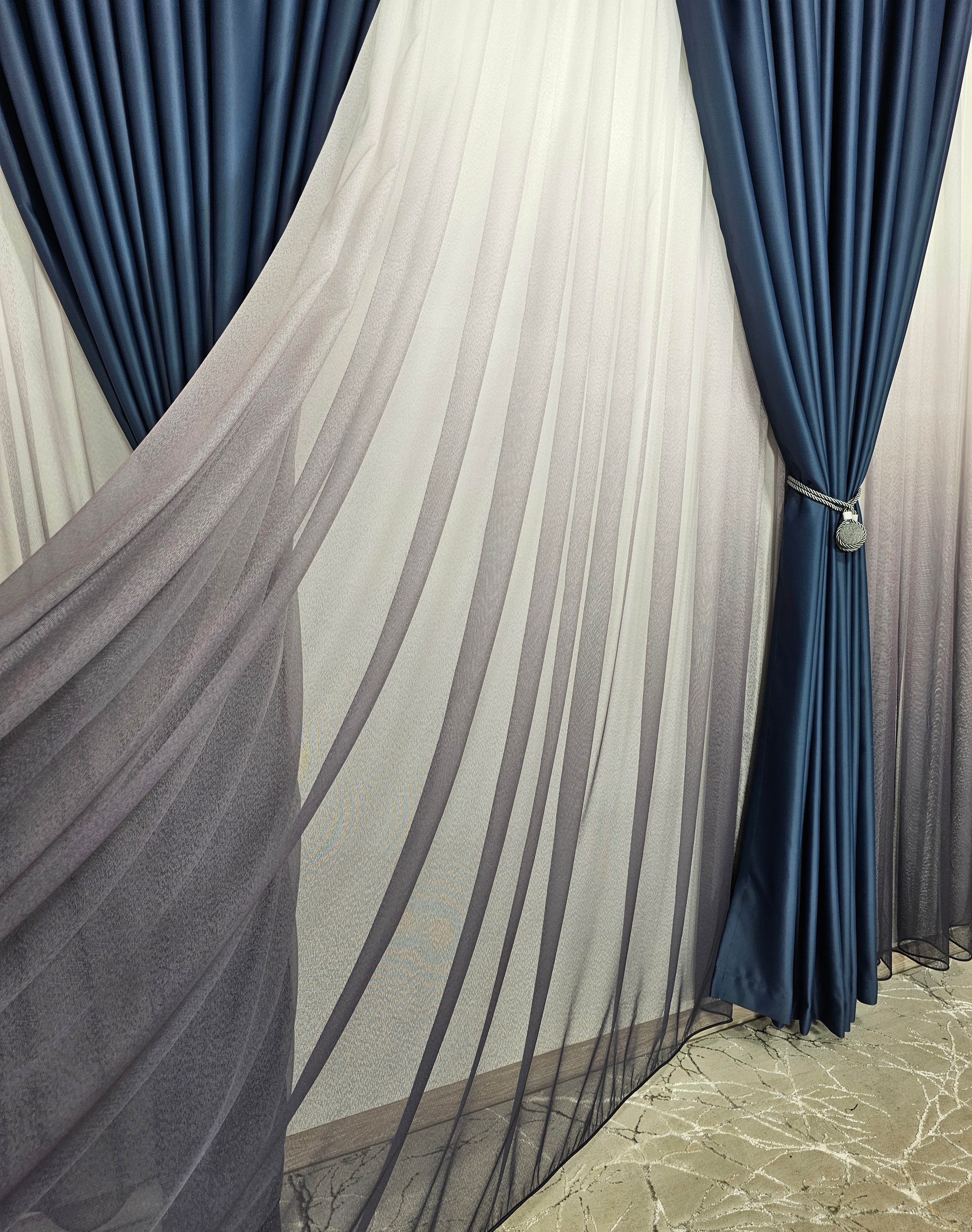 Set Velma: perdea din bamboo in degrade gri-mov si draperie blackout 98% bluemarin