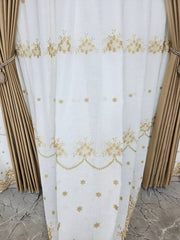 Perdea Reina crem cu broderie aurie material plin ca textura tip in