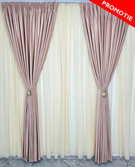 Set Rozalia: perdea crem din jorjet si draperie din catifea roz pal
