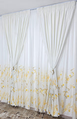 Set Crina: perdea alba cu flori galbene si draperie blackout cu flori galbene