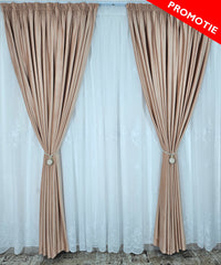 Set Adina: perdea alba din in cu flori albe si draperie catifea roz pal