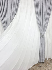 Set Bega: perdea alba din matase cu insertii gri si draperie gri nisip tip vopsea decorativa