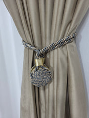 Set magneti cu fir lung, satirati gri-bej material textil(2bucati)