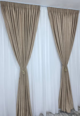 Colectia Lucy: Perdea Alba Simpla Voal Si Draperie Crem-Auriu Cu Model De Vopsea Decorativa