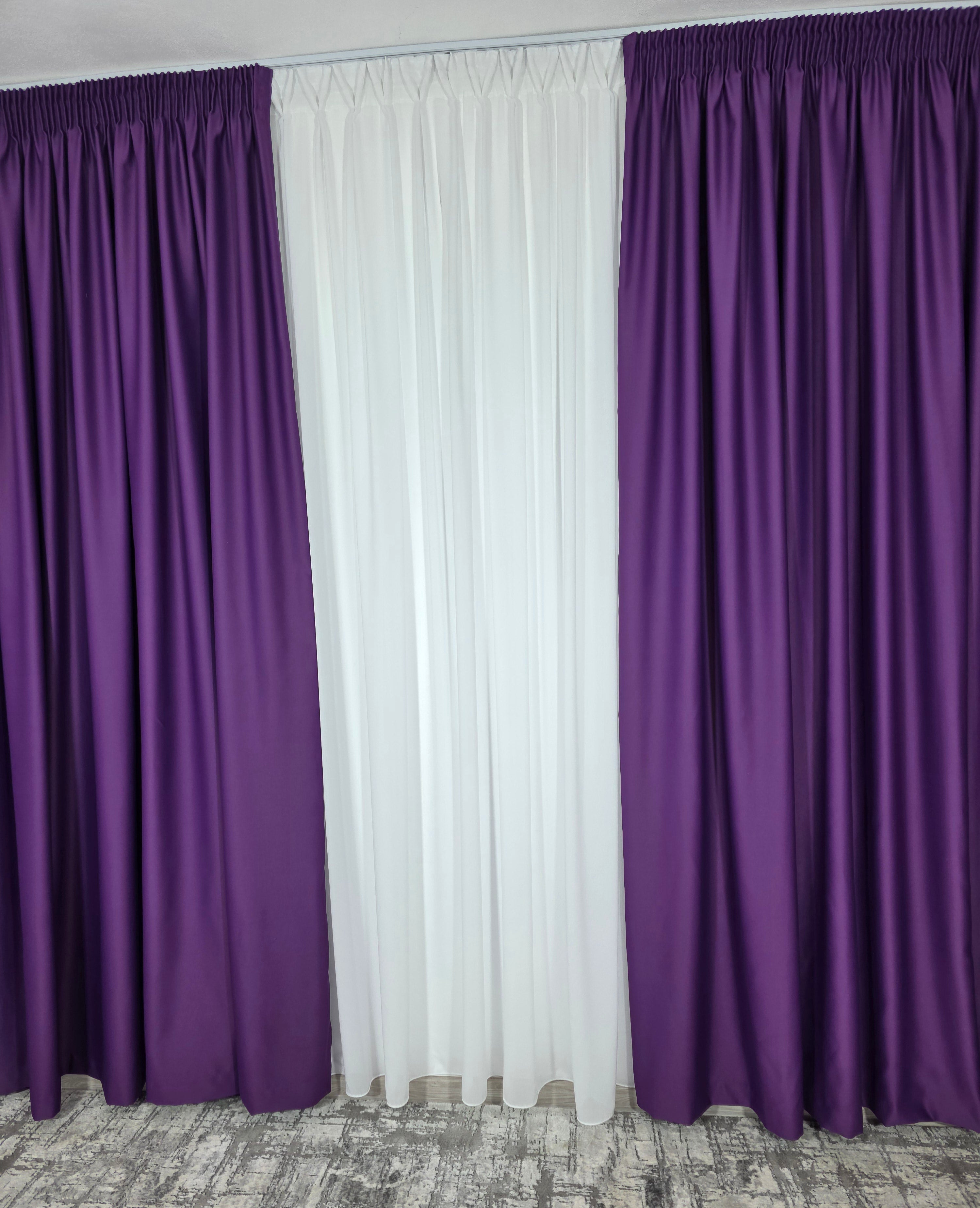 Colectia Blackout: Perdea Matase Alba Si Draperie Mov Blackout 98%