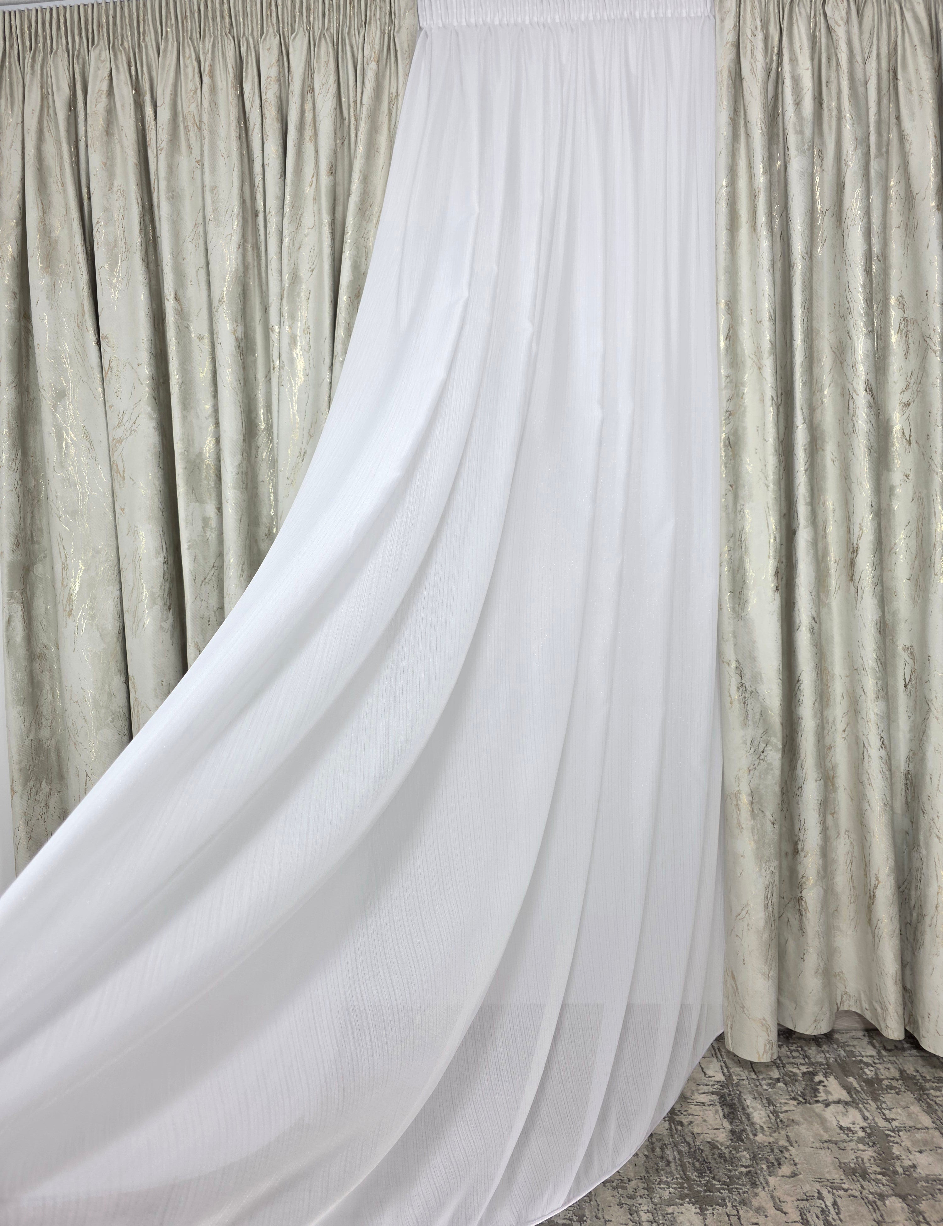 COLECTIA MILANO: perdea alba cu sidef si draperie catifea bej cu insertii aurii