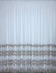 Perdea alba din material plin ca textura, bamboo ivoire cu broderie grej model Pixi
