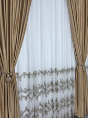 Set Pixi: perdea bamboo cu broderie si draperie catifea crem-miere
