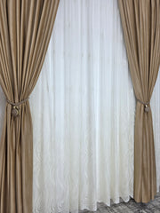 Colectia Soare varianta crem: perdea bamboo cu broderie crem si draperie catifea crem-miere
