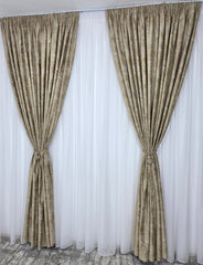 Draperie Santorini din Catifea crem auriu tip vopsea pensulata si insertii aurii