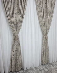 Set Betina : perdea alba din matase moale plina cu insertii aurii varianta 1 si Draperie Mayon catifea varianta bej