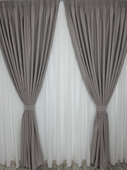 Draperie gri blackout Ideală pentru Livinguri Moderne și Dormitoare în Nuanțe Crem, Bej sau Alb