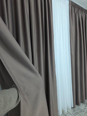 Colectia Blackout Varianta 206 Perdea Alba Voal Premium Jorjet si Draperie Simpla Grej Roze Blackout 80-95% pentru Living si Dormitor in Nuante Crem, Grej si Roz Pudrat