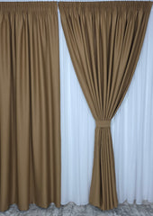 Colectia Blackout Varianta 13 Perdea Alba Voal Premium Jorjet si Draperie Simpla Caramel cu Lapte Blackout 80-95% pentru Living si Dormitor in Nuante Crem, Bej si Lemn Natur