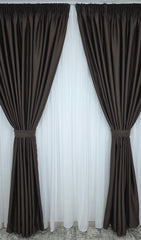 Colectia Blackout Varianta 107 Perdea Alba Voal Premium Jorjet si Draperie Maro Ciocolatiu Blackout 90-95% pentru Living si Dormitor in Nuante Crem, Bej si Lemn Natur