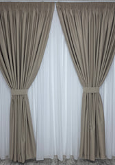 Colectia Blackout Varianta 406 Perdea Alba Voal Premium Jorjet si Draperie Grej Blackout 80-95% pentru Living si Dormitor in Nuante Crem, Grej si Gri Deschis