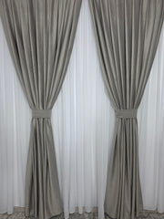 Set Amani: Perdea Alba Simpla si Draperie Simpla Catifea Bej Gri Blackout 70%