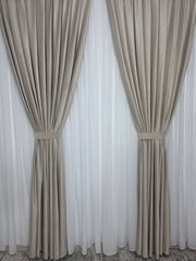 Draperie Simpla Catifea Grej Roze Blackout – Ideala pentru Livinguri Elegante cu Canapele Crem, Mobilier Bej sau Lemn Natur si Accente Roz Pudrat