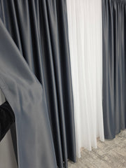 Colectia Blackout Varianta 19: draperie gri antracit si perdea alba voal premium jorjet - perfecta pentru livinguri si dormitoare moderne in culori albe,gri sau crem