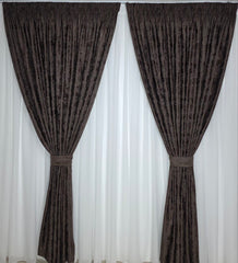 Colectia Decorativa: Perdea Alba Simpla Voal si Draperie Tip Vopsea Maro Inchis – Ideal pentru Living si Dormitor in Nuanțe Alb,Crem sau Maro