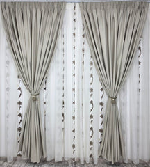 Set Lidia: Perdea Sable Crem cu Flori Maro si Draperie Catifea Crem Deschis 100% Blackout