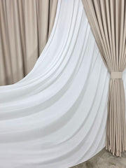 SET CAIN: PERDEA DIN MATASE ALB IMACULAT NESIFONABILA SI DRAPERIE CREM VANILAT BLACKOUT - IDEAL PENTRU LIVINGURI SI DORMITOARE LUMINOASE