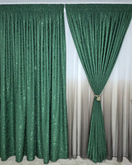 SuperPret* Ideal pentru living si dormitor cu pat sau canapea verde, crem ori bej si pereti albi – Set Fausta: Perdea Voal Degrade Verde si Draperie Catifea Verde Smarald Nisip – confectionat pe comanda