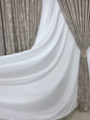 Set Anastasia: Perdea Julia Alba Tip Matase Moale cu Cadere Grea si Draperie Grej Crem-Gri Tip Vopsea Decorativa, Usoara cu Textura Plina - Ideal pentru living si dormitor cu pat sau canapea crem ori bej si pereti albi - confectionat pe comanda