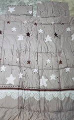 Pilota pentru pat de 2 persoane, model stelute crem cu visiniu,180x220cm cu cearșaf si 2 fete de perna dreptunghiulare Cod:D34