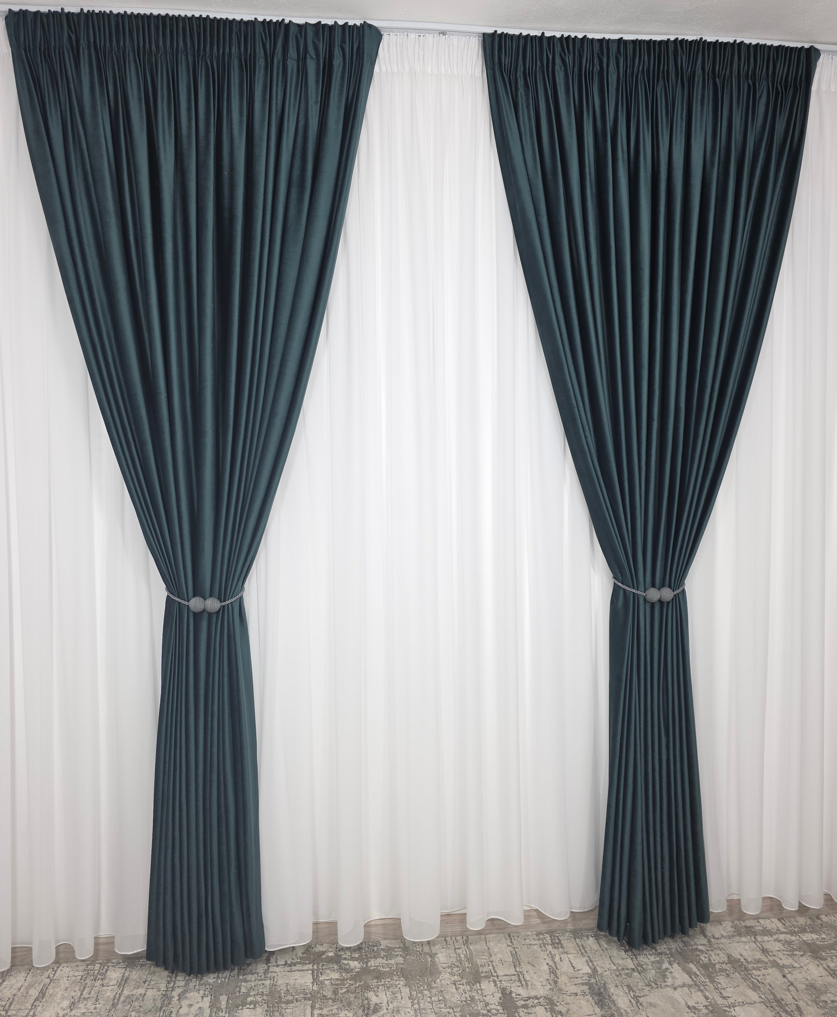 Set Como: Perdea Voal Premium Si Draperie Catifea Verde Onix