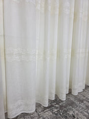 Perdea Liora crem cu broderie material plin ca textura tip in
