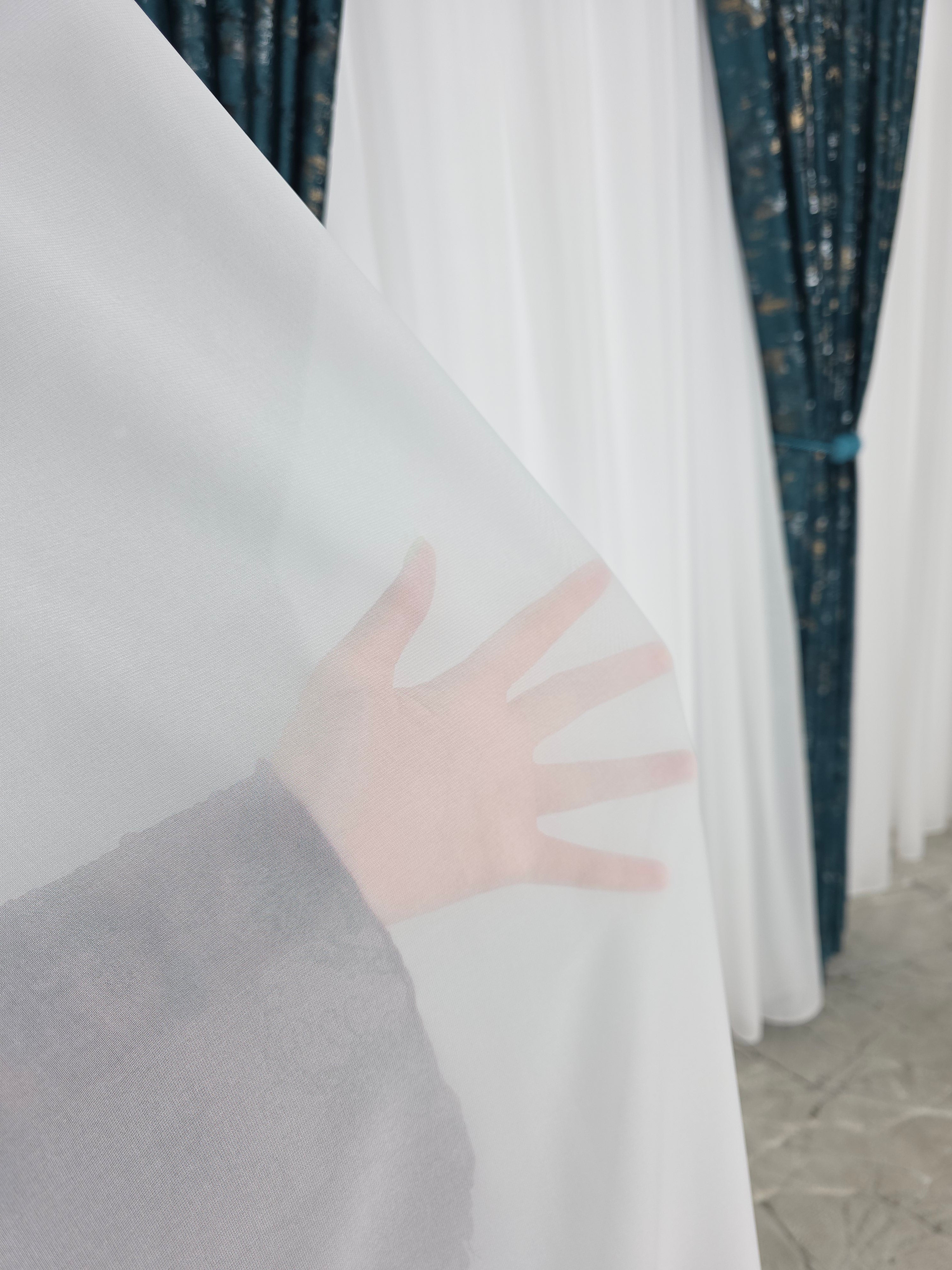 Colectia Elegance: Perdea Voal Premium Si Draperie Catifea Turcoaz Cu Insertii model Golden