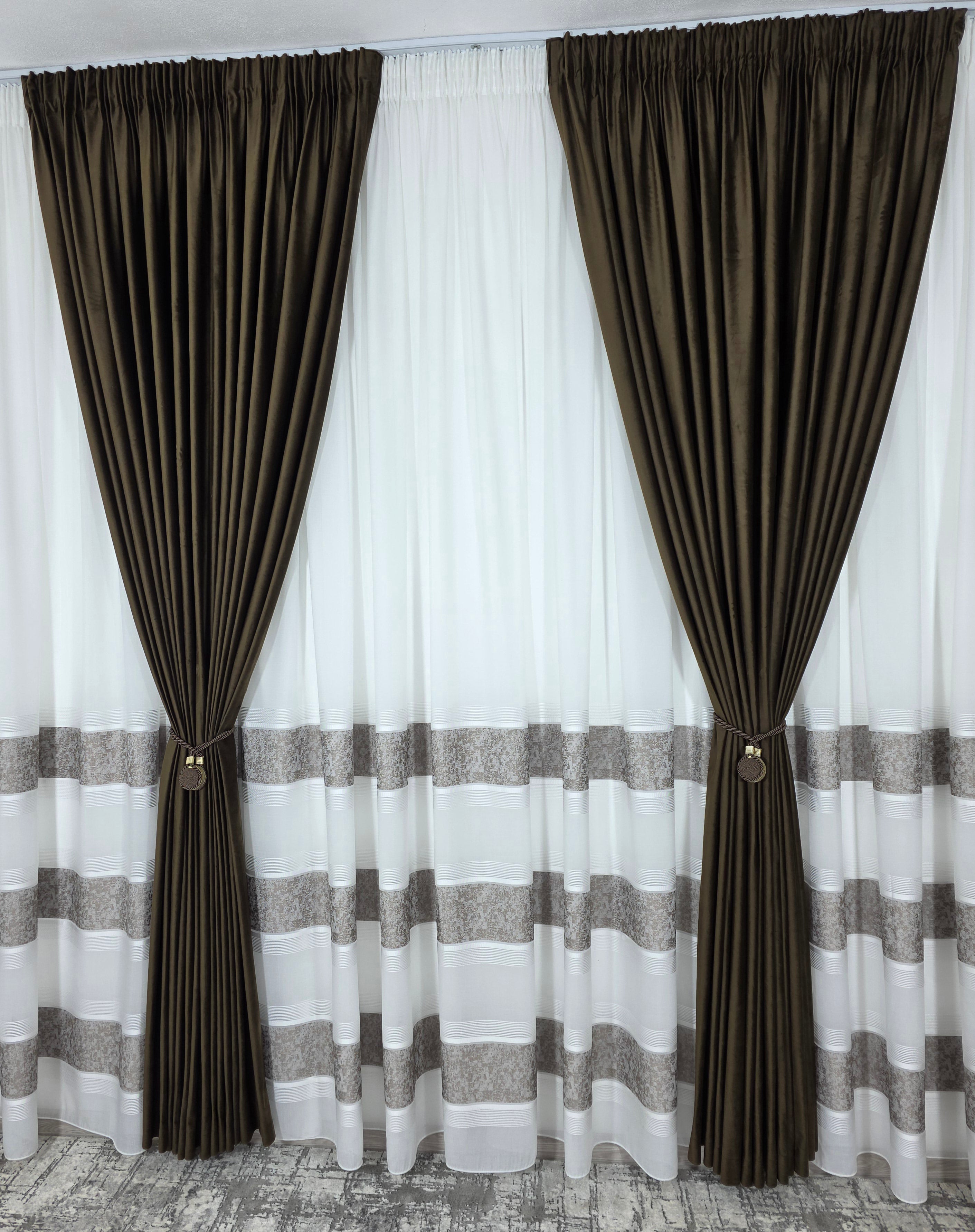 Set Rafaela: perdea din in cristal cu benzi capucino si draperie catifea maro blackout 90%