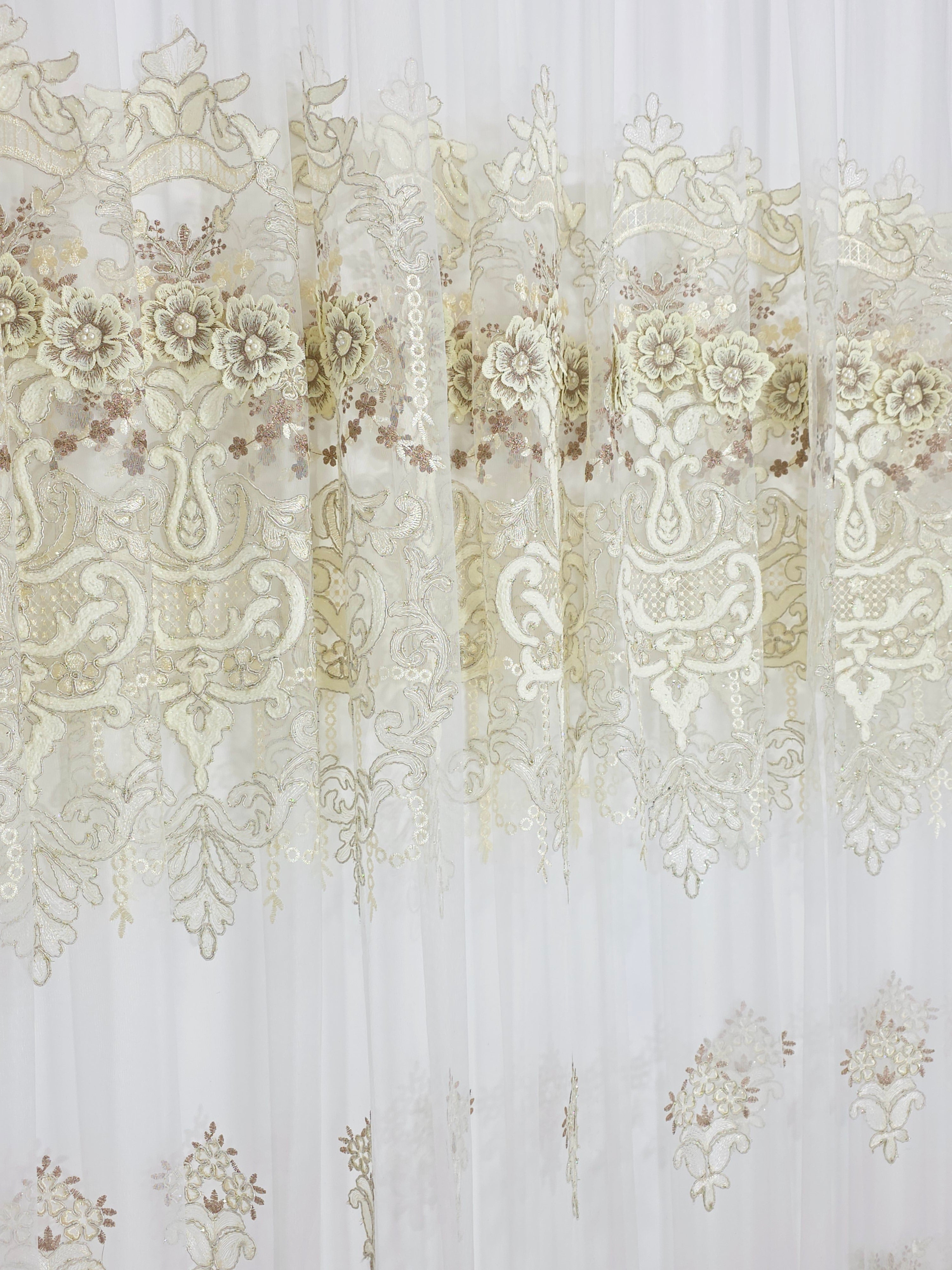 Set Luminita: Perdea Lux Cu Broderie 3d Crem Si Draperie Rolex Din Catifea Crem Auriu Cu Sclipici Auriu