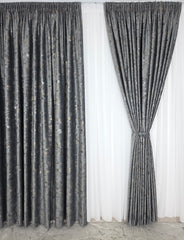 Draperie Mayon catifea gri inchis cu insertii gri aurii