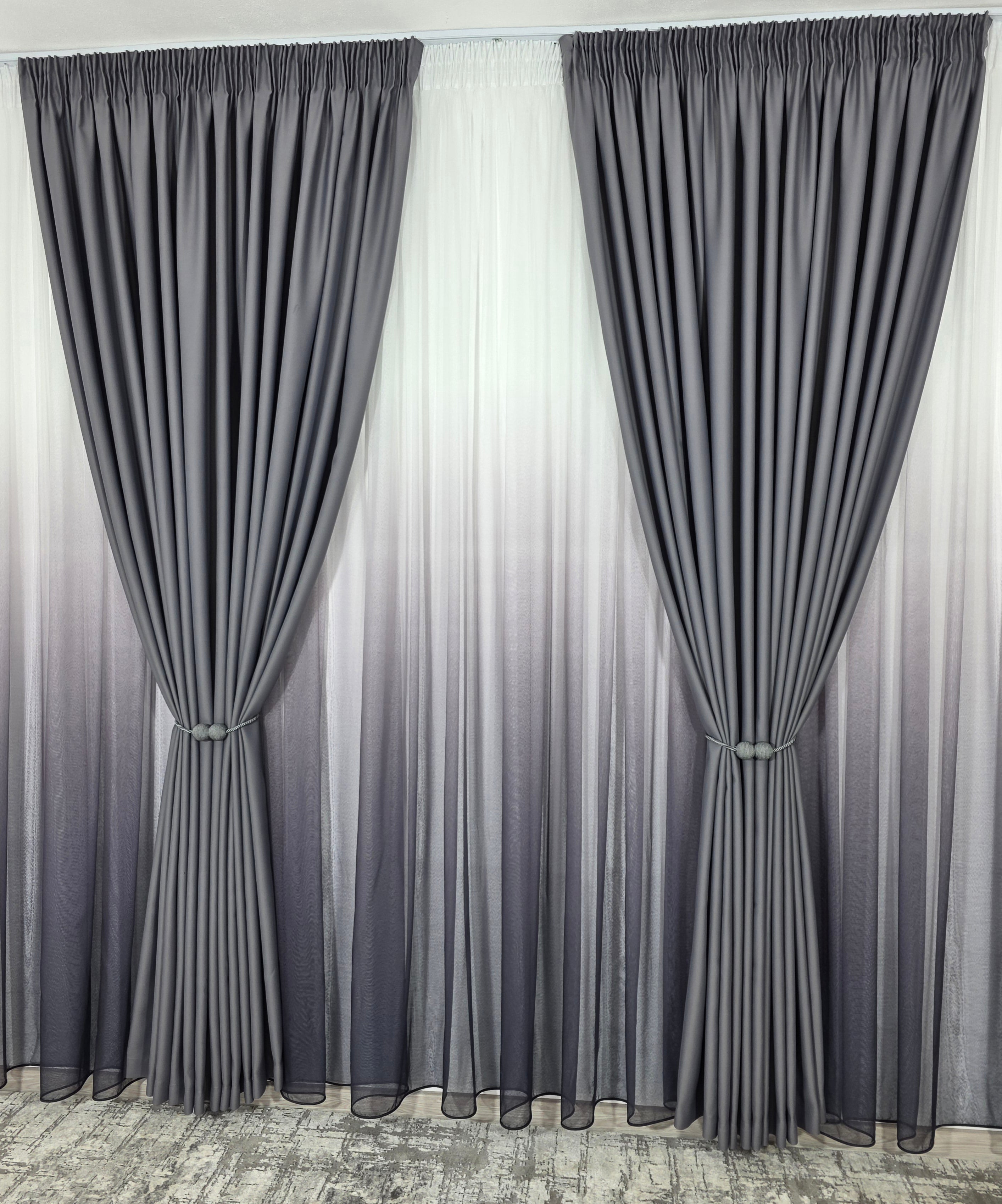 Set Hera: perdea bamboo degrade gri mov si draperie simpla gri inchis blackout 98%