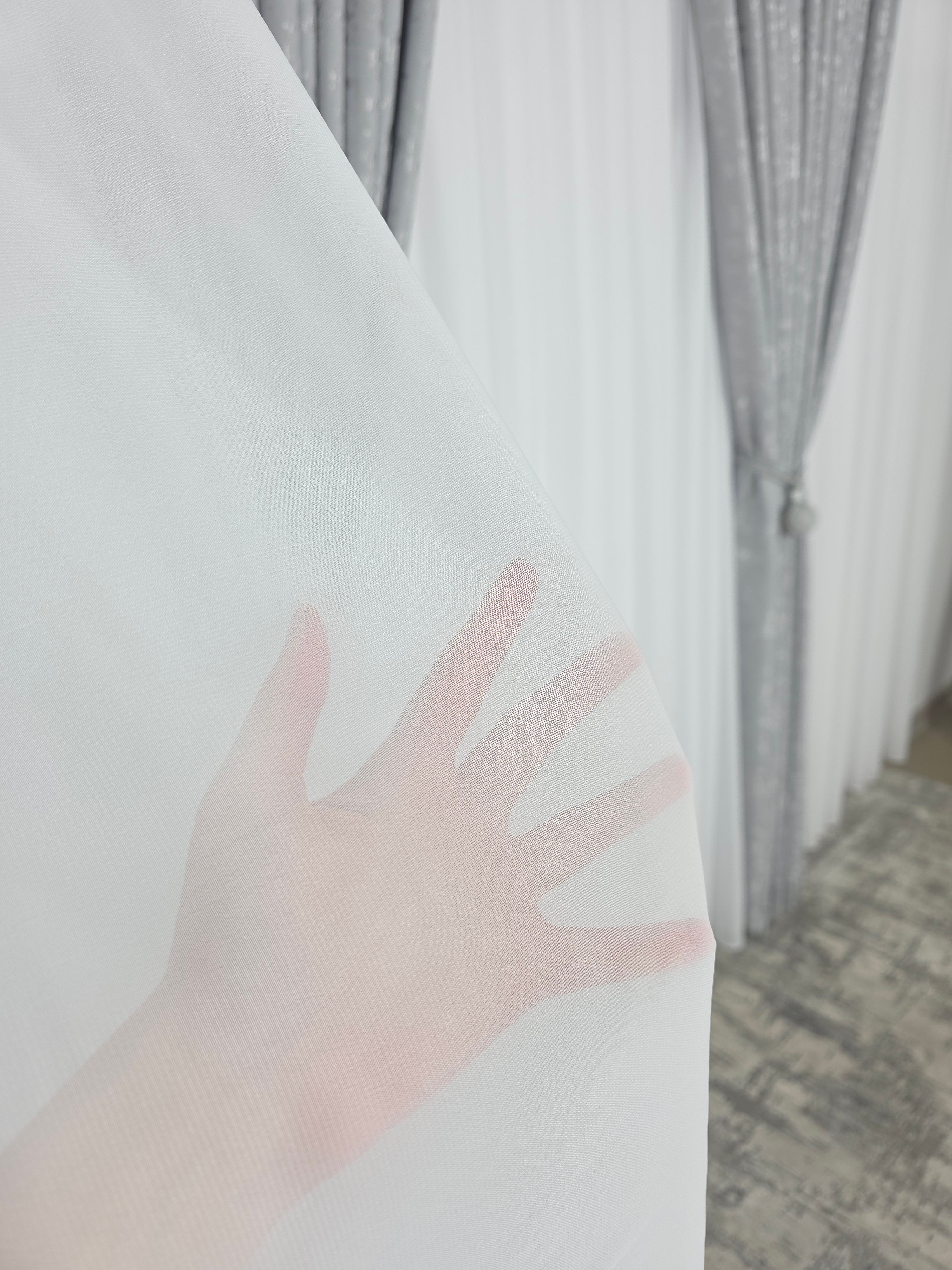 Set Los Angeles Gri Deschis: Perdea Alba Simpla si Draperie Tip Nisip