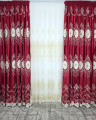 Set Adela: perdea din tul cu broderie crem 3D si draperie din catifea rosie 3D