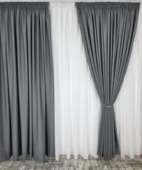 Colectia Blackout: Perdea Matase Alba Si Draperie Gri Mediu Blackout 98%