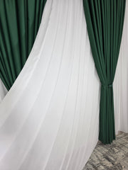 Colectia Blackout: Perdea Matase Alba Si Draperie Verde Smarald Blackout 98%