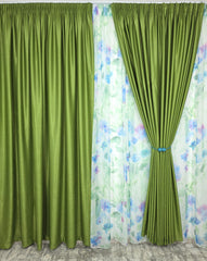 Set Camp Verde – Perdea din Voal cu Model Floral si Draperie Soft Verde Olive – Ideal pentru Livinguri Naturale cu Canapele Crem, Mobilier Lemn Natur si Decoruri in Tonuri Pamantii – Confectionat pe Comanda