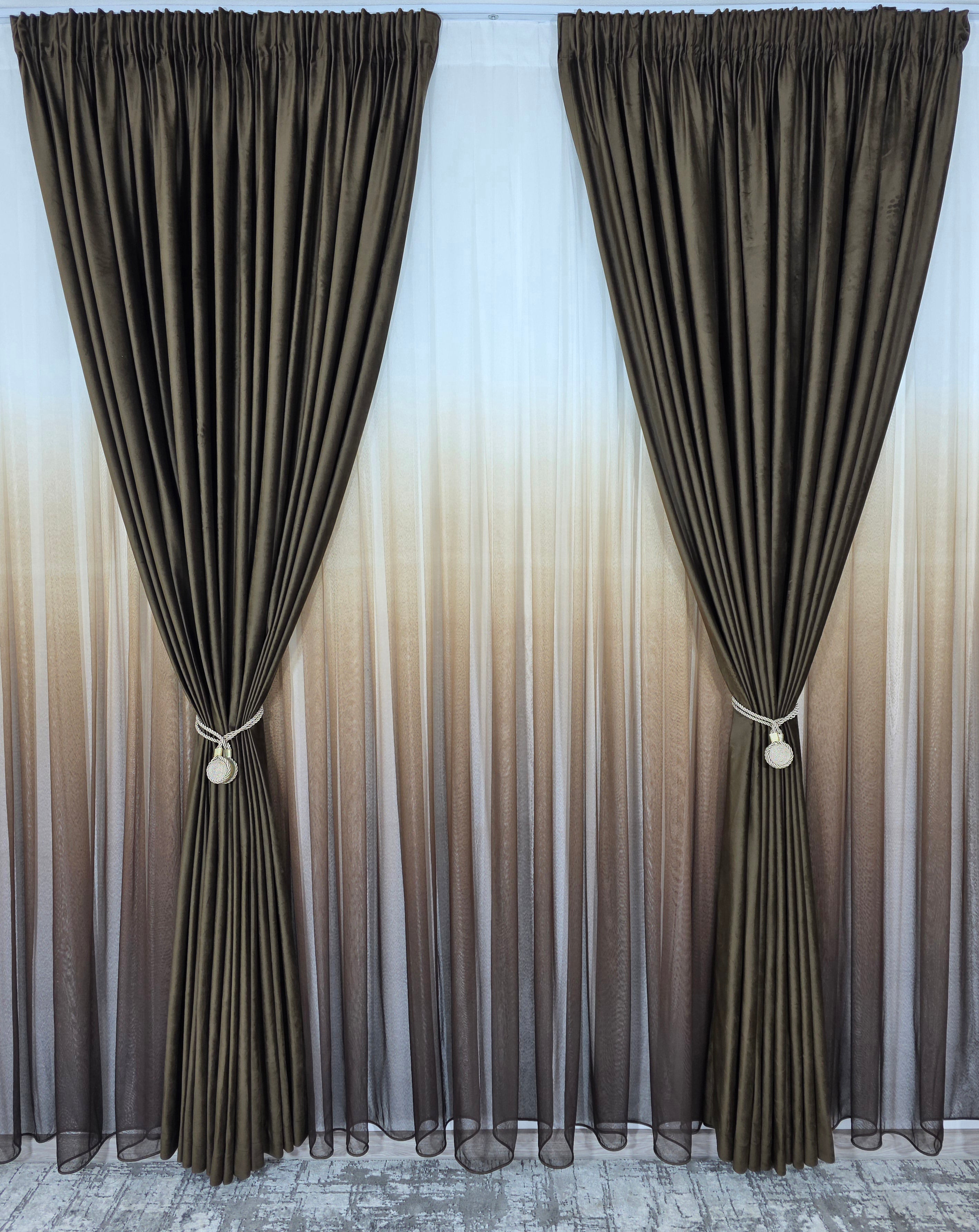 Set Nora: perdea bamboo degrade maro si draperie catifea maro blackout 90%
