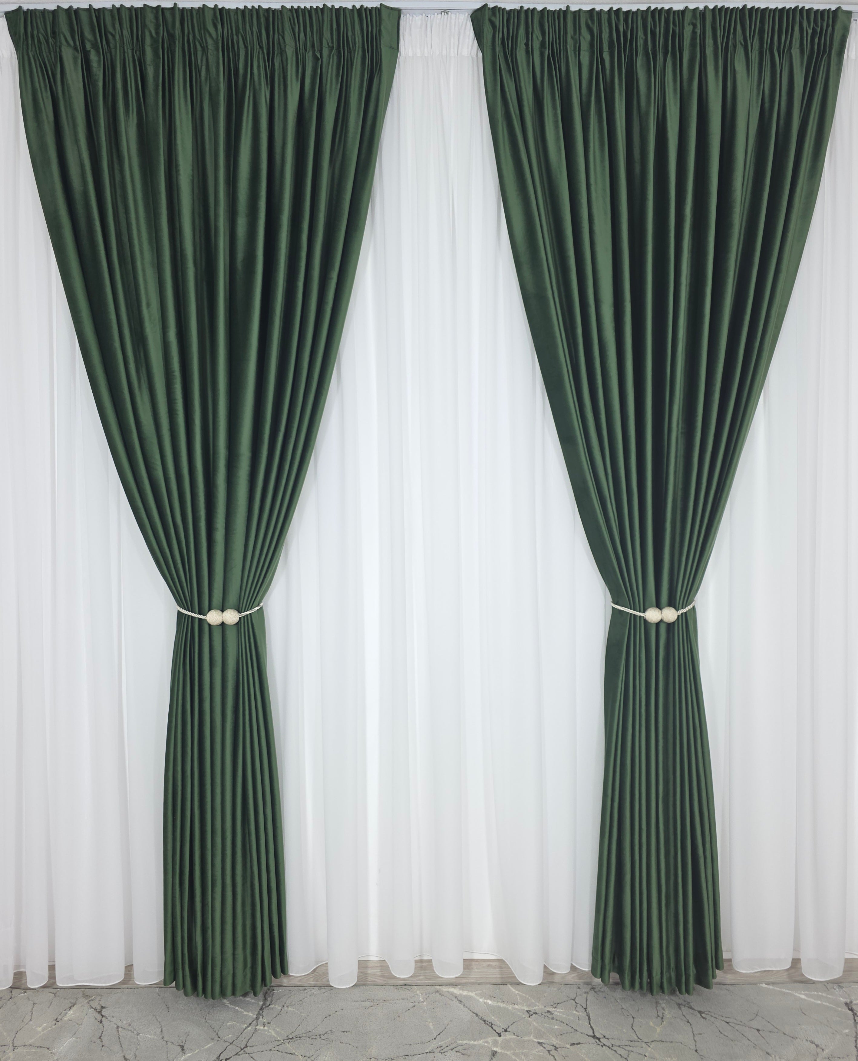 Set Narcisa: Perdea Alba Din Voal Si Draperie Catifea Verde Olive