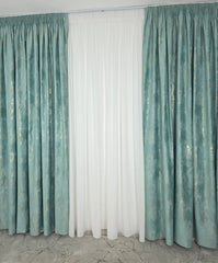 Colectia Venetia: perdea din matase cu insertii aurii varianta 3 si draperie din catifea cu insertii aurii - Verde Menta