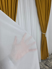 Colectia Blackout: Perdea Matase Alba Si Draperie Galben Mustar Blackout 90%