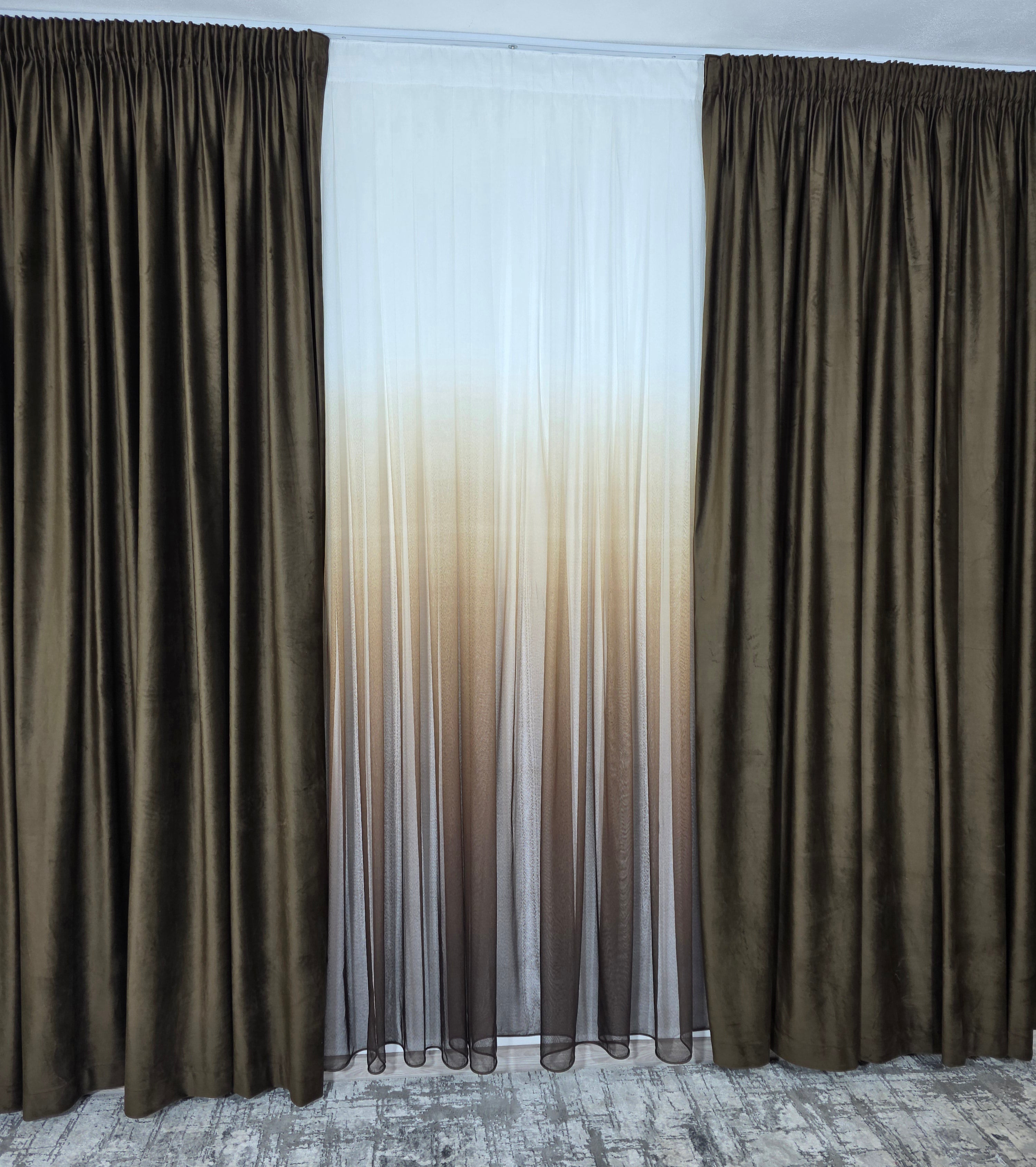 Set Nora: perdea bamboo degrade maro si draperie catifea maro blackout 98%