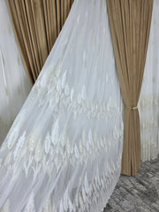 Set Aurora: perdea din bamboo cu broderie crem si draperie din catifea crem-miere