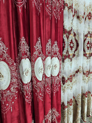 Draperie Catifea Rosie cu Broderie 3D Eleganta Blackout 80-95% pentru Living si Dormitor cu Accente Rosu si Mobilier Neutru, Confectionata la Comanda Casablanca Magazin