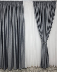 Colectia Linistea de Aur – Perdea Voal Alb Premium si Draperie Rolex Catifea Gri cu Sclipici Argintiu – Ideal pentru Livinguri Moderne cu Canapele Gri, Mobilier Alb sau Negru si Accente Argintii – Confectionat pe Comanda